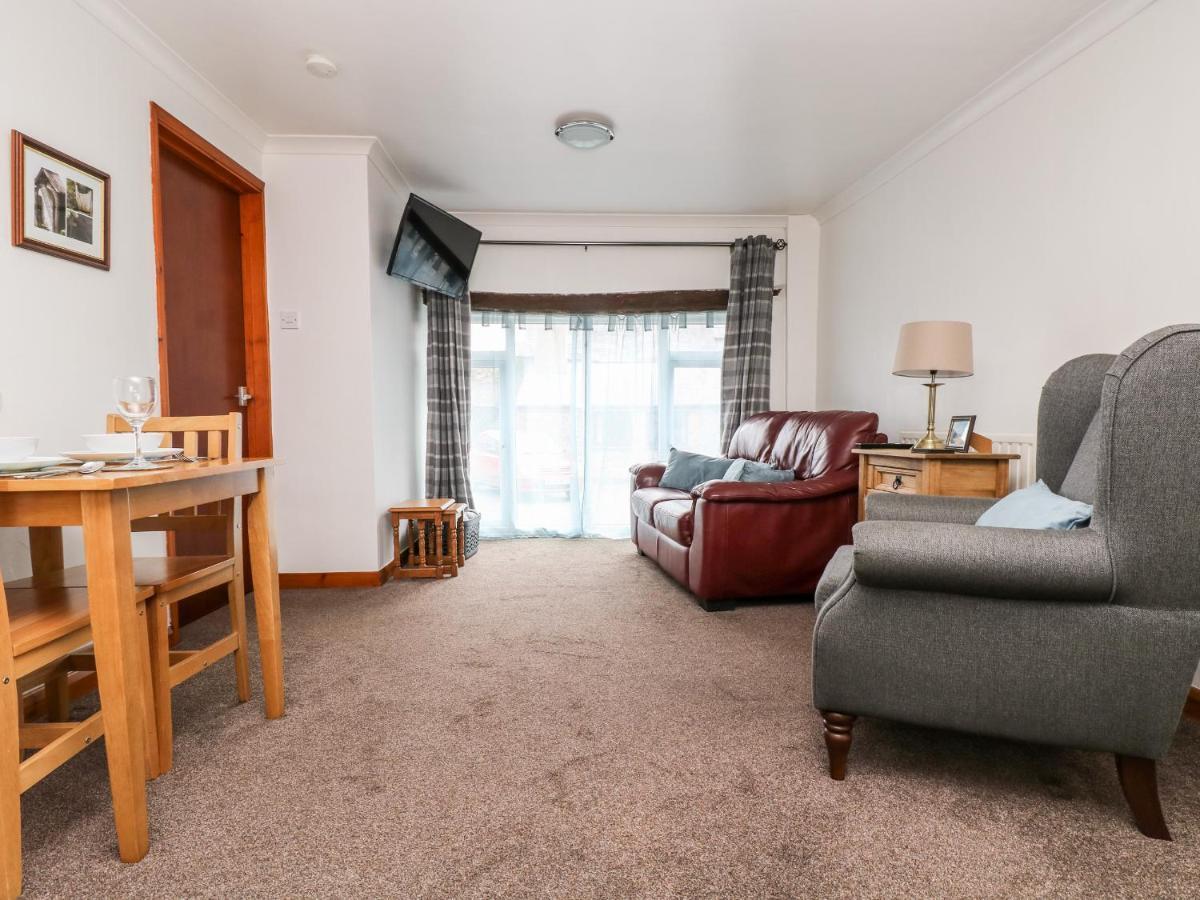 Coach House Cottage Б'юд Екстер'єр фото