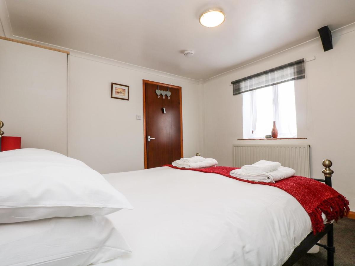 Coach House Cottage Б'юд Екстер'єр фото